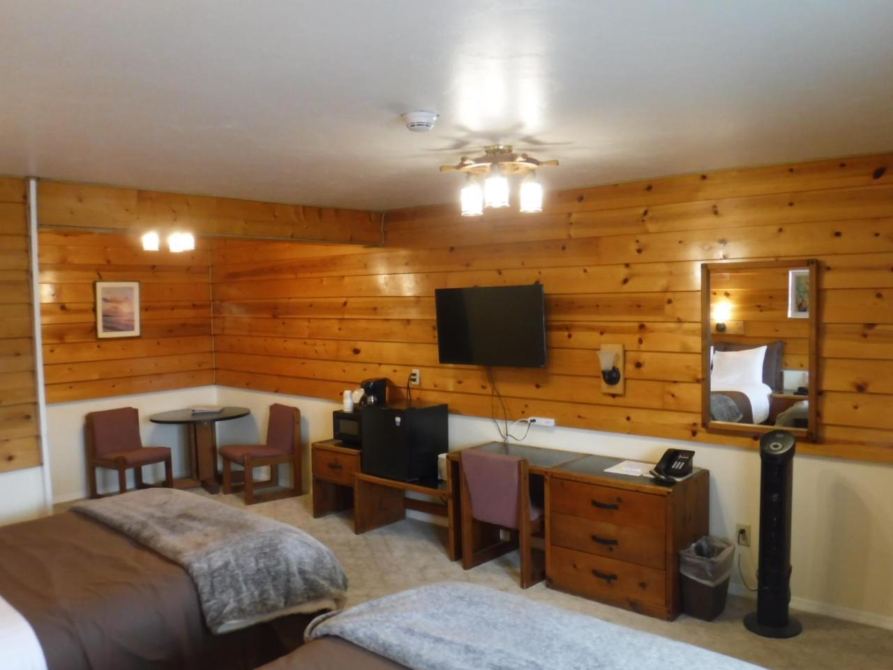 Captain'S Choice Motel Haines Pokój zdjęcie